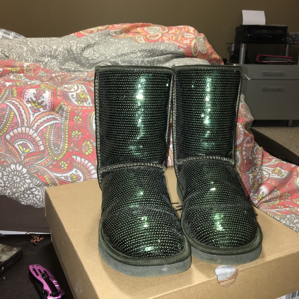 Uggs size 7
